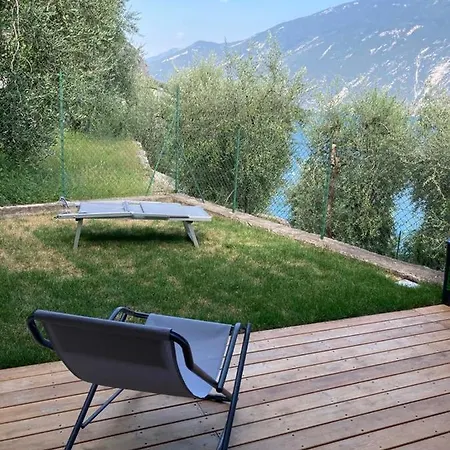 La Casa Sul Lago Apartments - Blue Wave Apartment Limone sul Garda Exterior foto